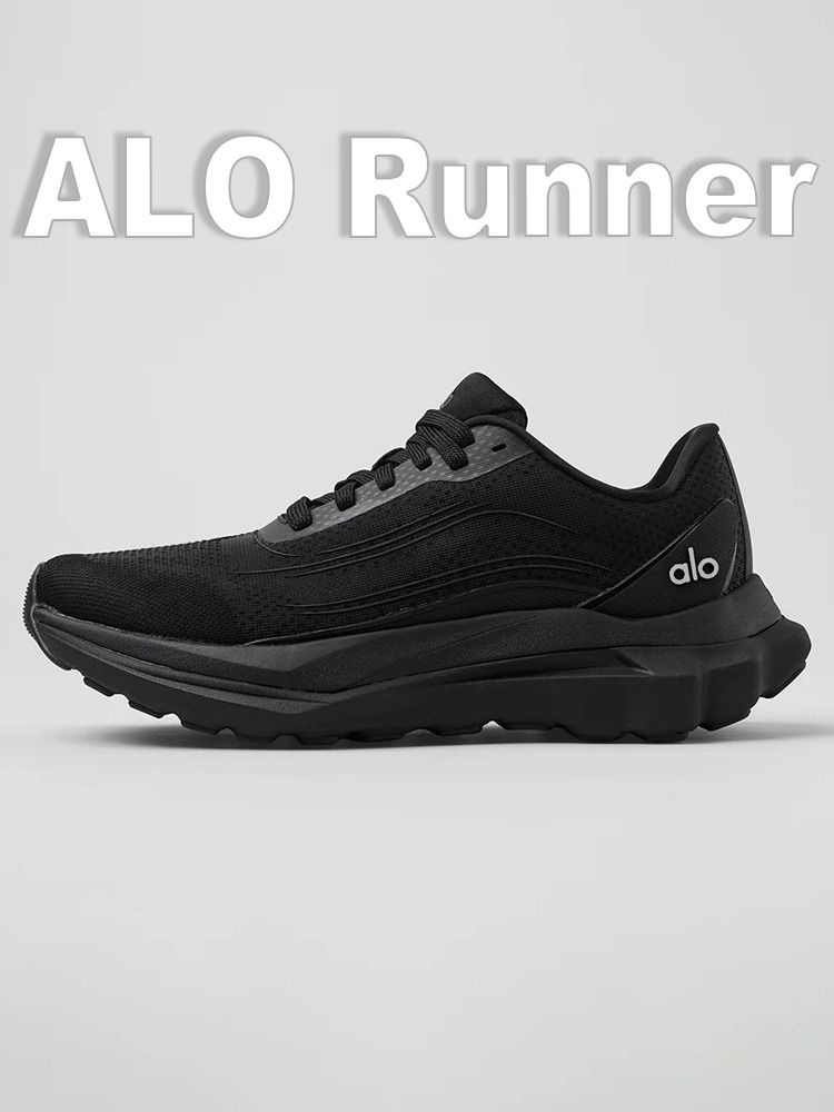 Кроссовки Alo Yoga Runner женские #1
