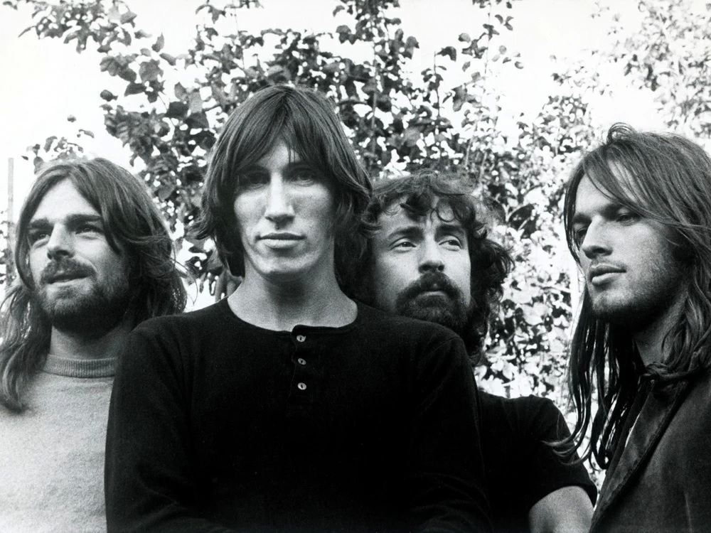 pink floyd band members alive