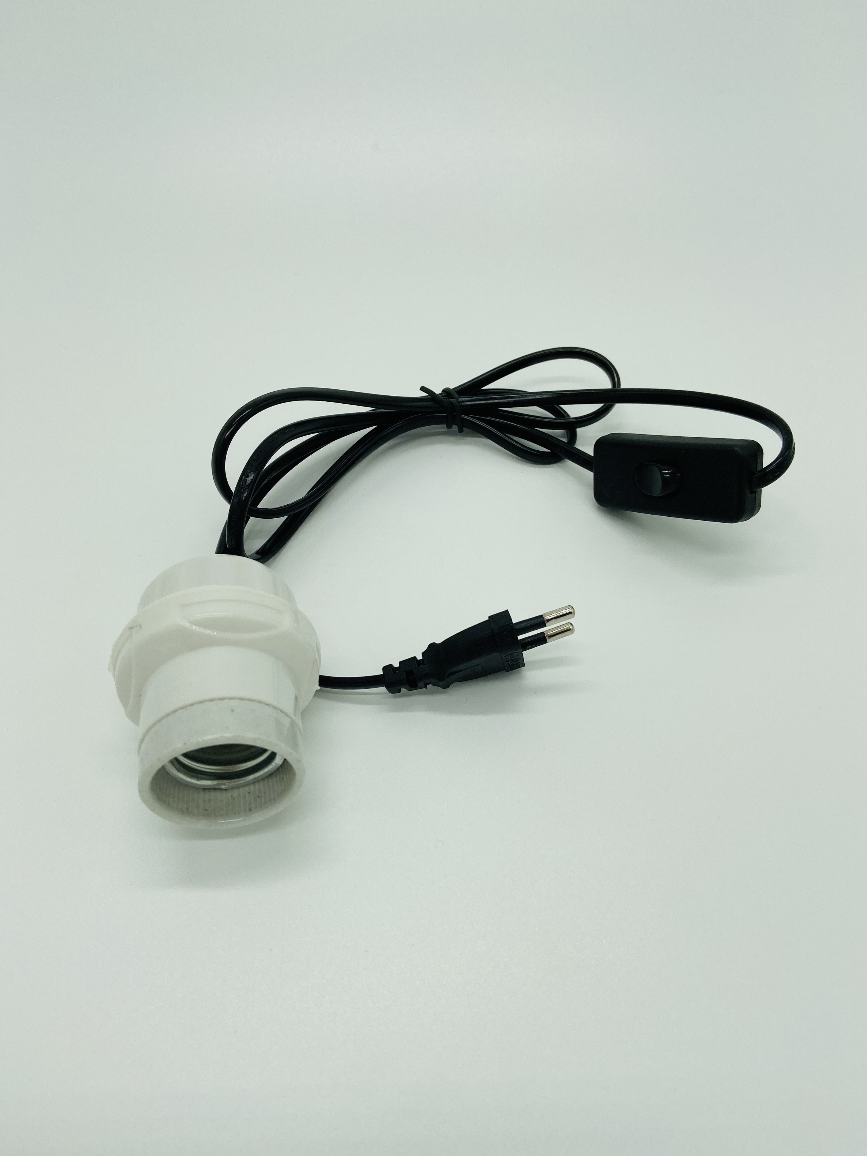 Керамический патрон с кабелем, выключателем, вилкой - купить с ...