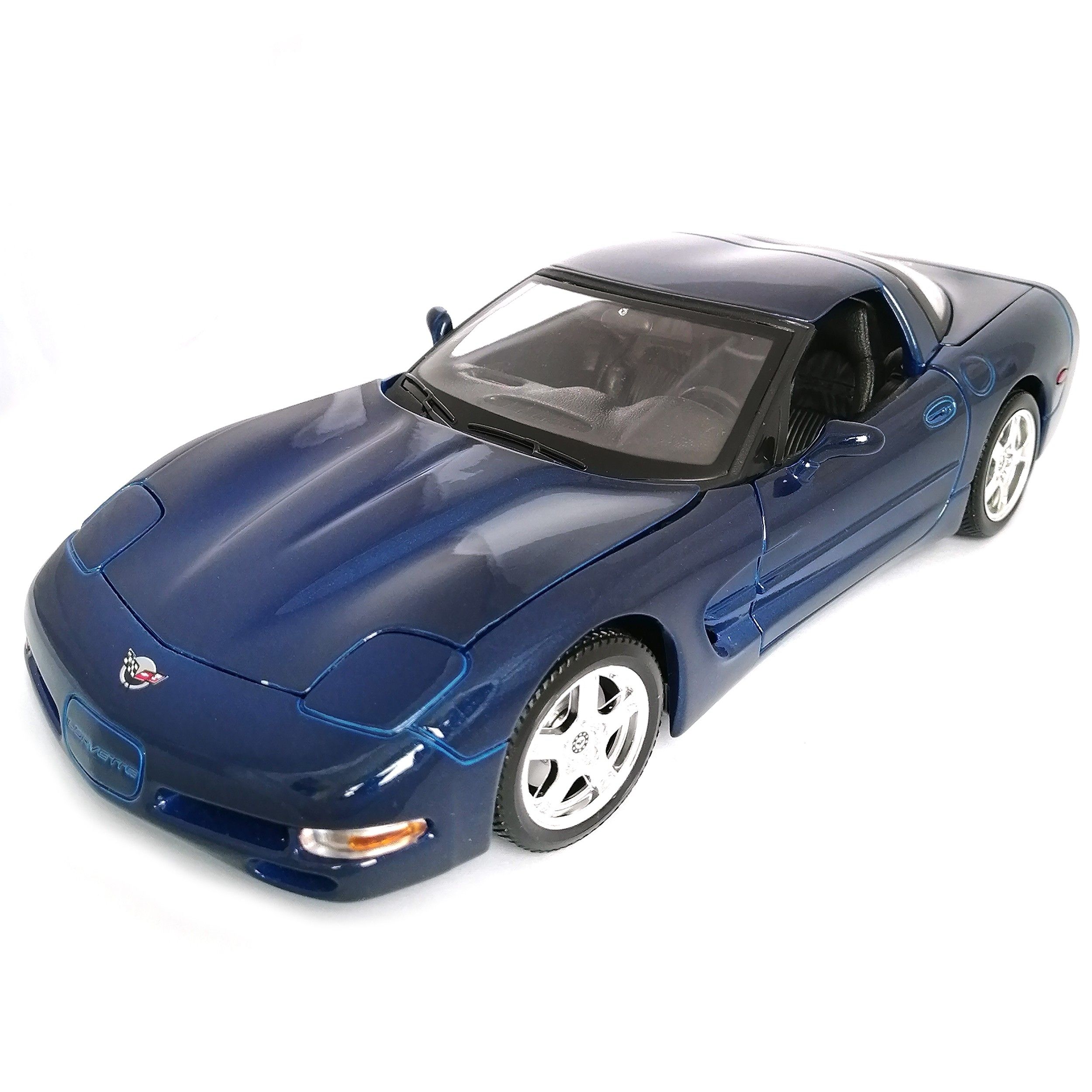 Chevrolet Corvette C5 1997 года 1:18 коллекционная металлическая