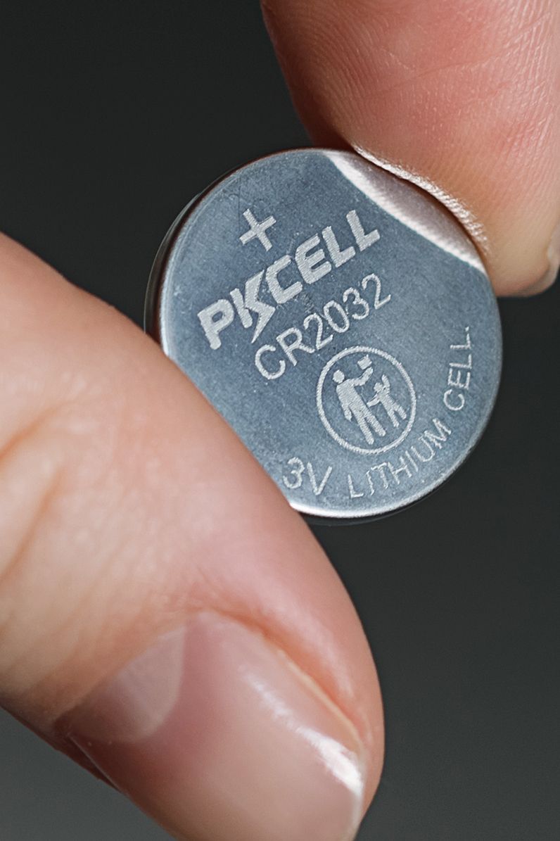 Батарейка для сварочной маски, CR2032, 2 шт, 3 v литиевая / Подходит ...