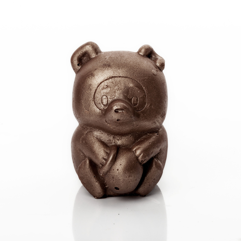 Подарочная шоколадная фигура Frade/Фраде - Винни Пух (вес-180г) (темный)  #1