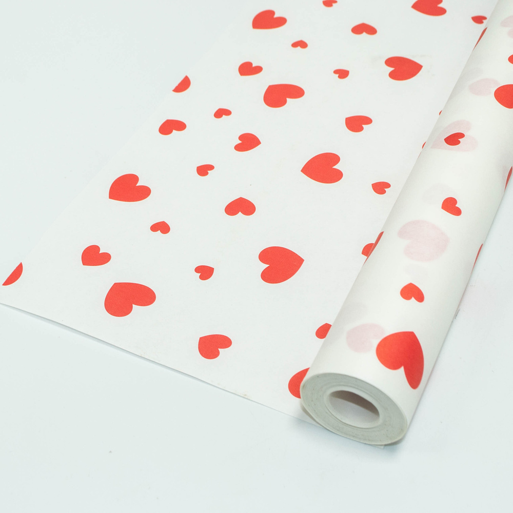 Крафт бумага белая в рулоне / Сердечки разные / Красный / 0,7м*7,5м (400гр)  #1