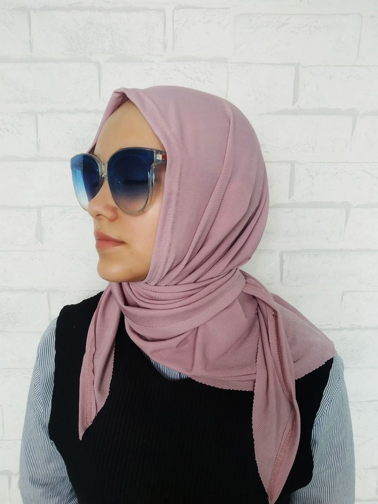 Хиджаб в коллекциях мировых домов моды