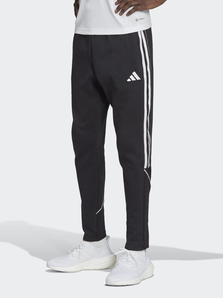 Adidas l store