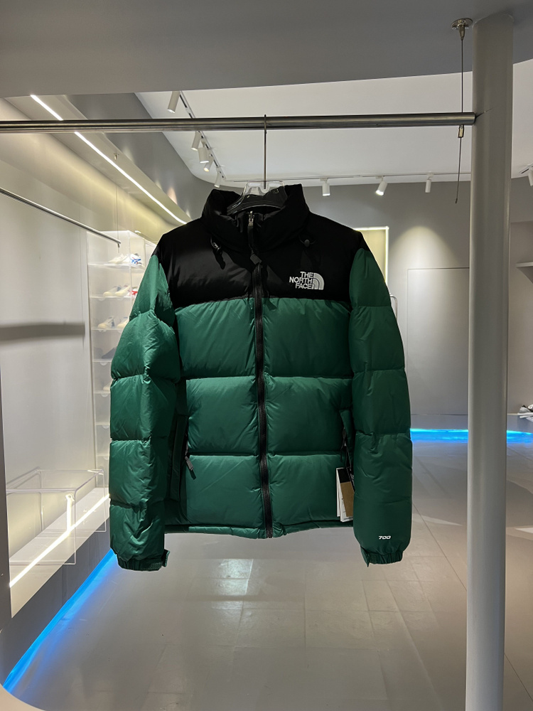 Пальто пуховое The North Face M 1996 Retro Nuptse Jacket #1