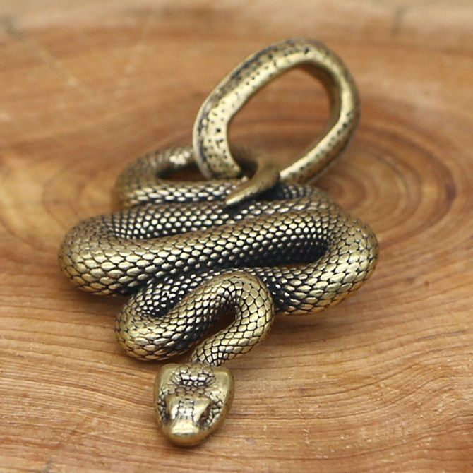 Фигурка-брелок "Змея" - купить с доставкой по выгодным ценам в интернет ...