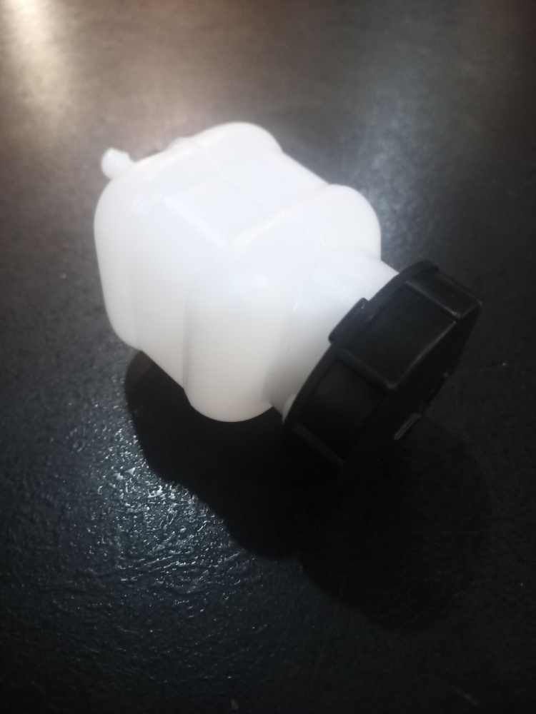 Бачок сцепления Ваз 2101-7 с крышкой - Самара Запчасть арт. 21010507 ...