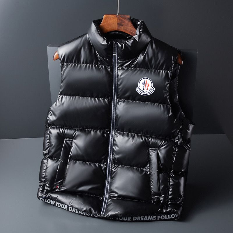 Жилет утепленный MONCLER #1