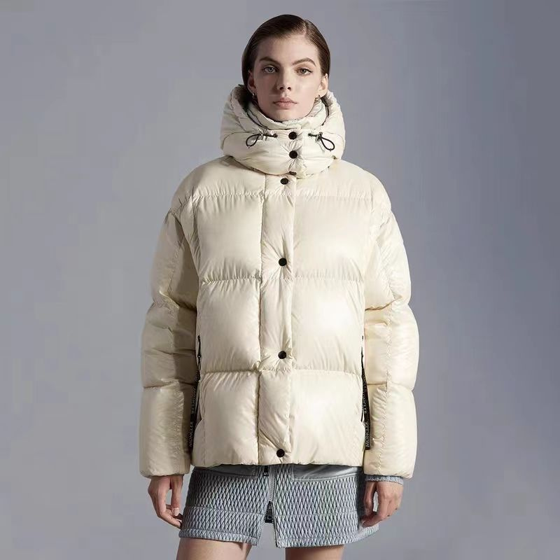 Пуховик MONCLER Весь мир моды - купить с доставкой по выгодным ценам в ...