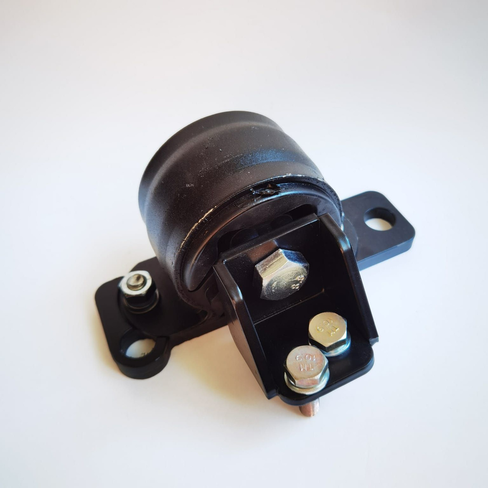 Правая опора двигателя Lada Vesta - арт. RU8450006299 - купить по ...