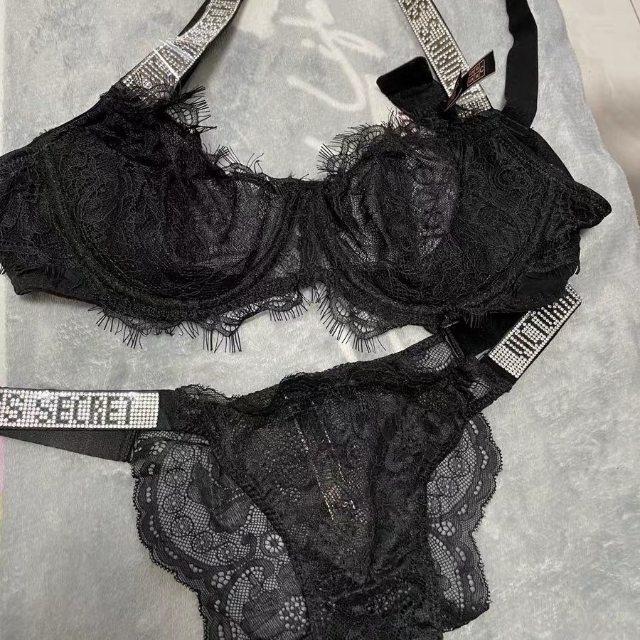 Комплект белья Victoria's Secret - купить с доставкой по выгодным ценам ...