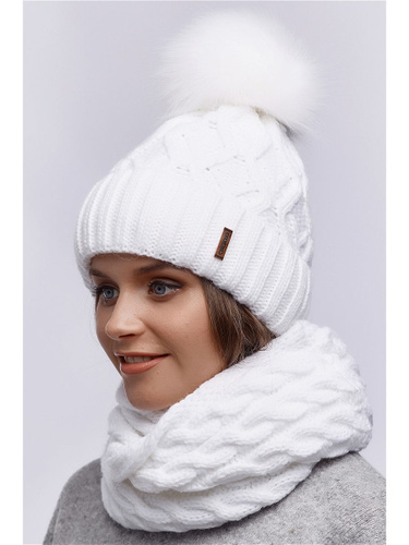 Шапка Женская Зимняя Белая С Помпоном – купить в интернет-магазине OZON по выгодной цене