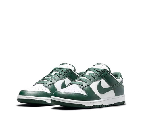 Green nike hotsell sb dunks