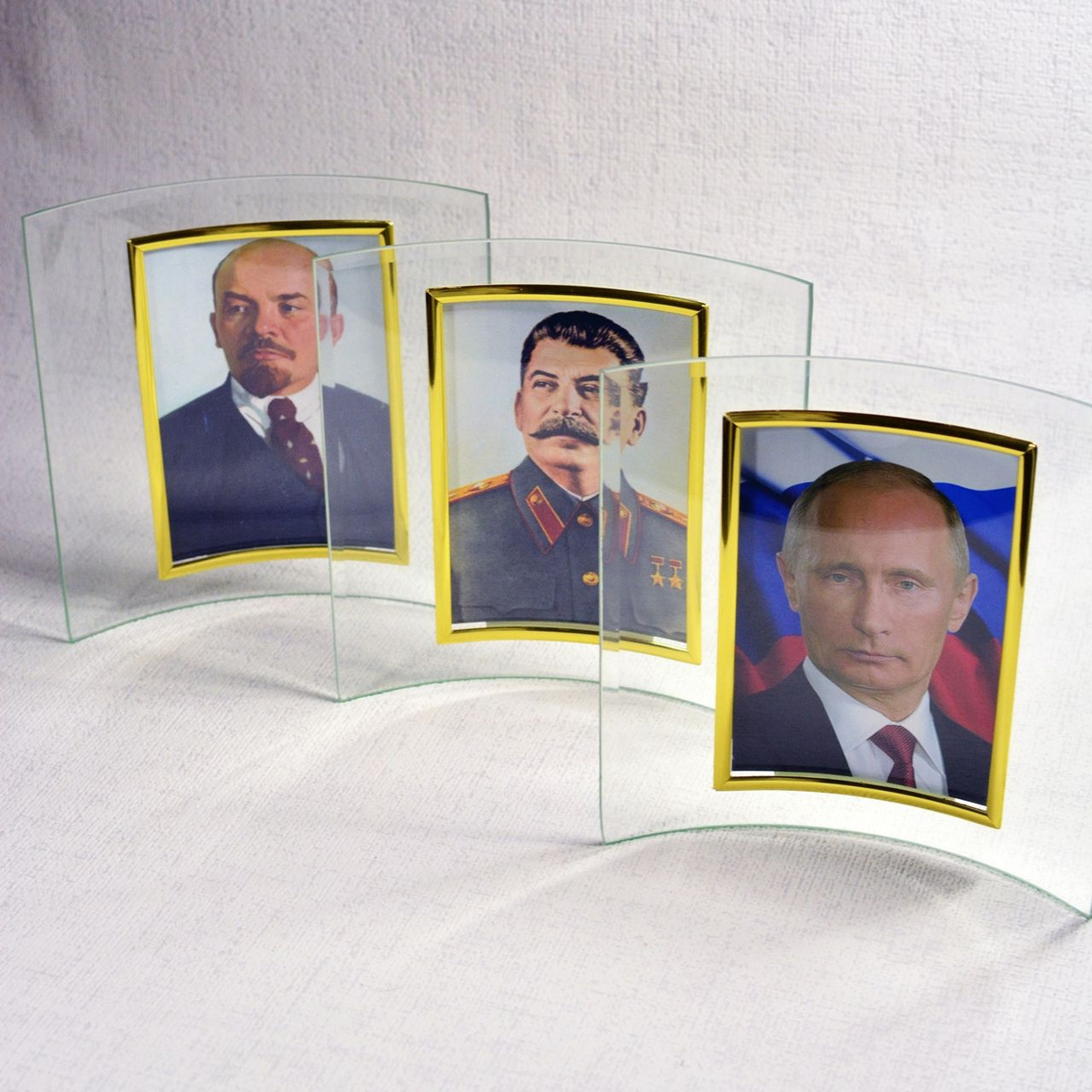 Портреты правителей СССР и России: Ленин В.И., Сталин И.В., Путин В.В ...