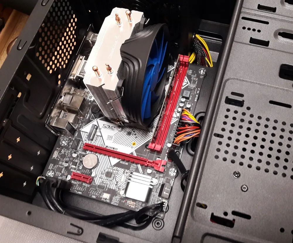 мини пк от текно. Razer tomahawk mini-itx. корпус intel nuc. кастом игрового системника 2023. Tecno pc.