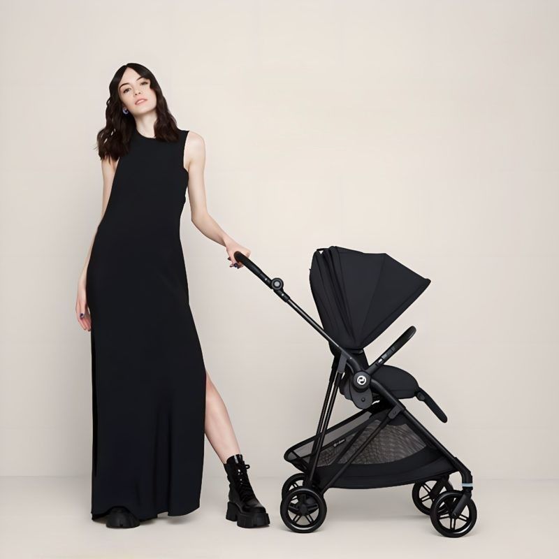 Cybex коляска 2025. Cybex melio carbon. cybex melio прогулочная. cybex melio black. cybex melio 2025.