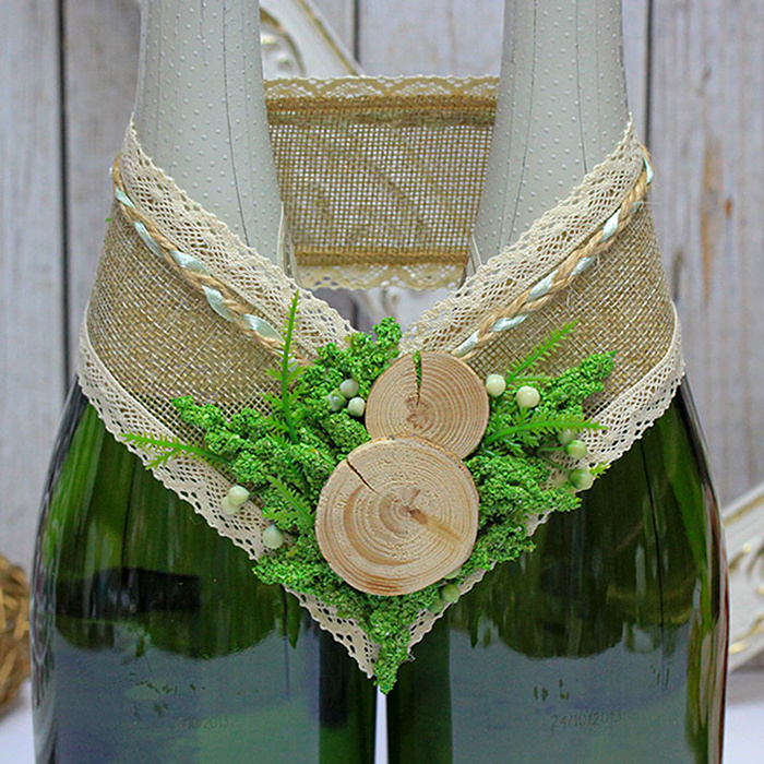 Белое украшение на свадебное шампанское для стола и в подарок молодоженам