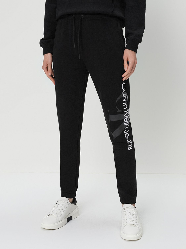 Брюки Calvin Klein Jeans - купить с доставкой по выгодным ценам в ...