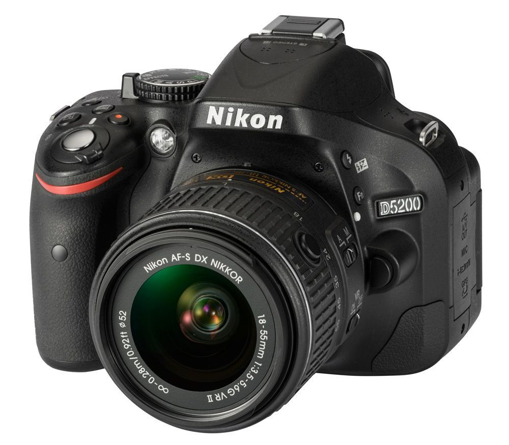 Зеркальный фотоаппарат Nikon D5200 Kit 18-55 VR II #1