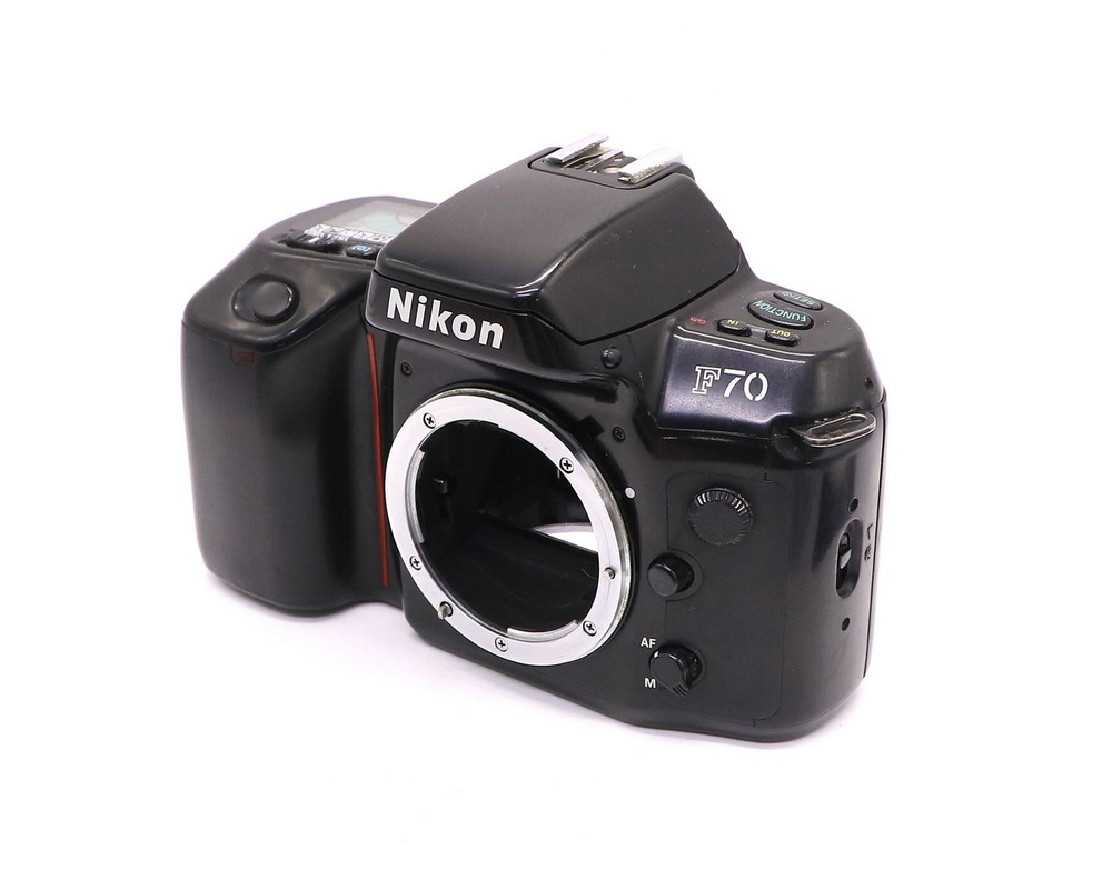 Фотоаппарат винтажный Nikon F70 body #1