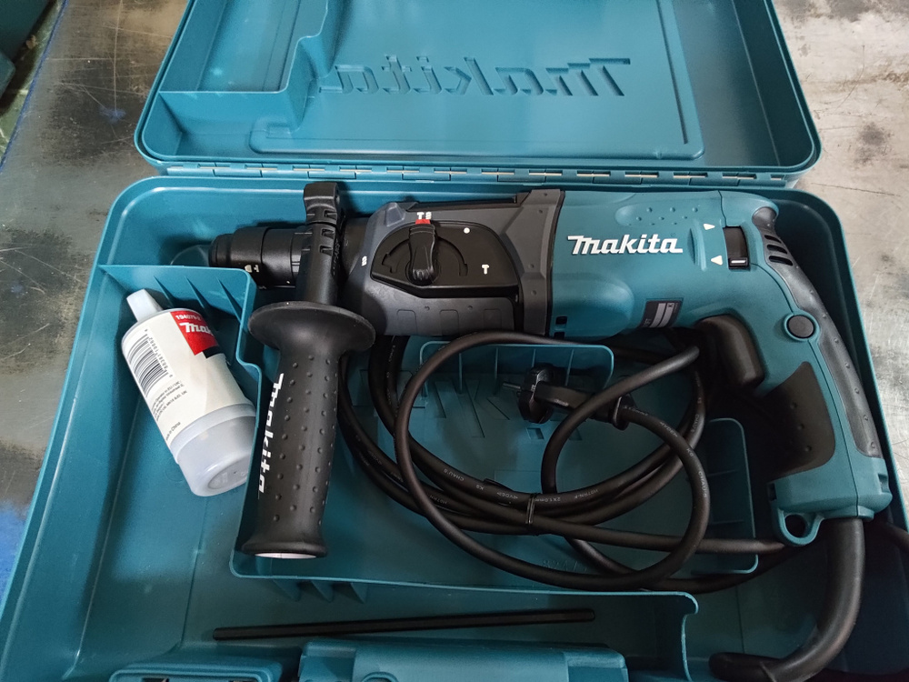 Перфоратор Makita HR 2470 FT купить на OZON по низкой цене (1390891815)