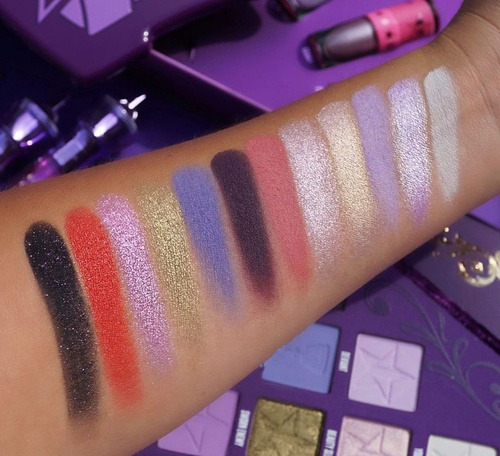 Палетка теней Banana Fetish, Jeffree Star Cosmetics купить на OZON