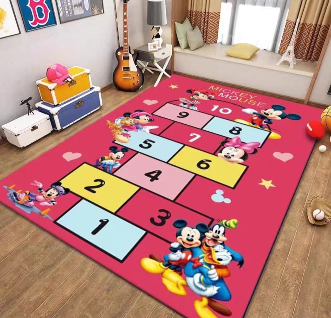 Различные варианты ковров для детской