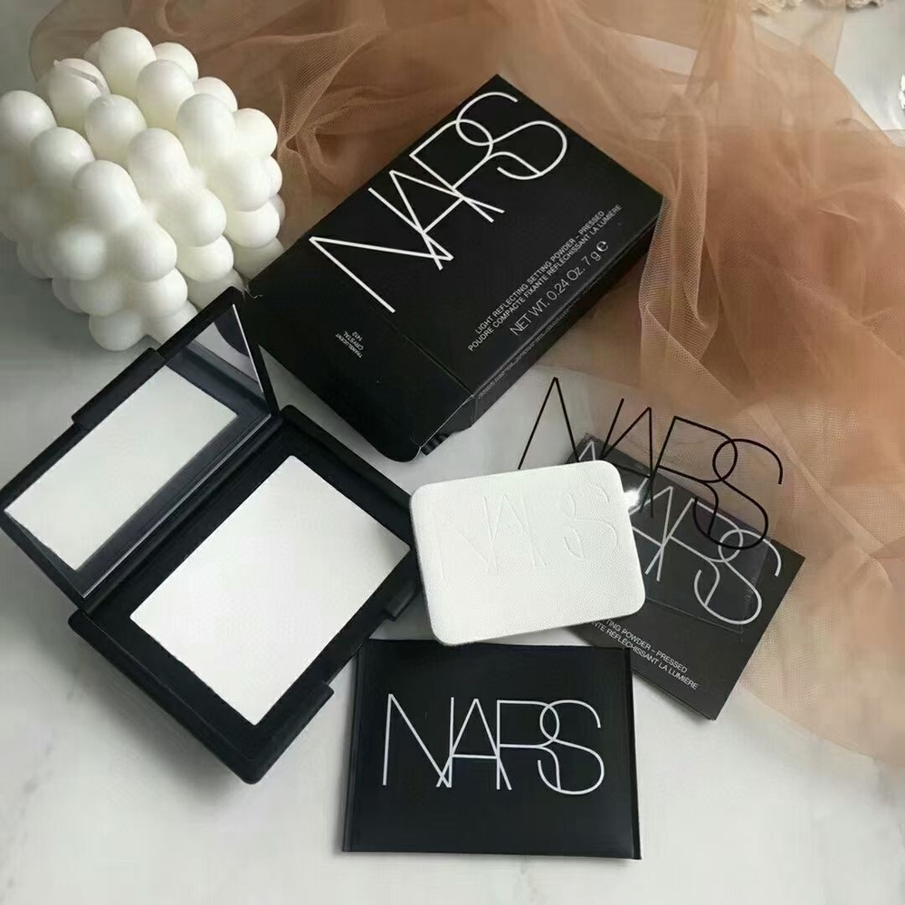 Nars Фиксирующая пудра #1