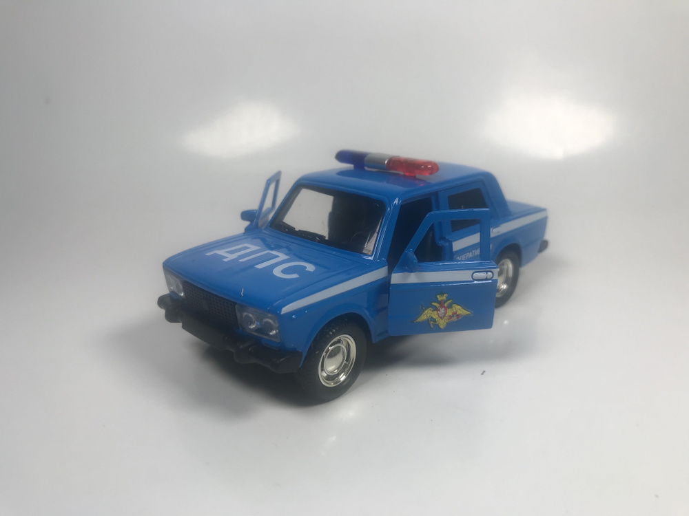 Модель-игрушка ВАЗ-2105 дпс с инерционным механизмом / звук свет / без ...