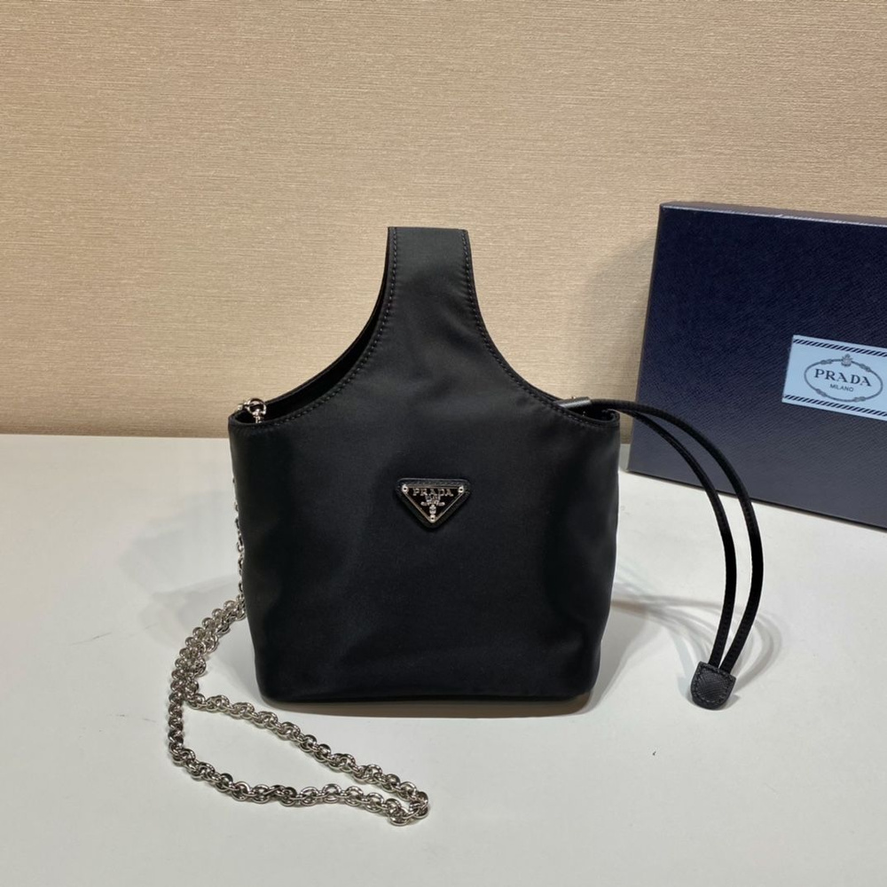 Prada Сумка #1