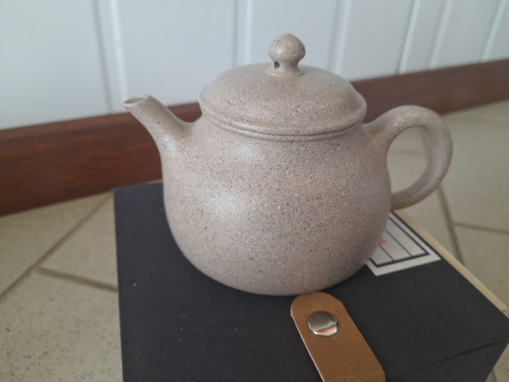 Чайник из исинской глины Известняк мастера Гао Вэньи - купить с ...