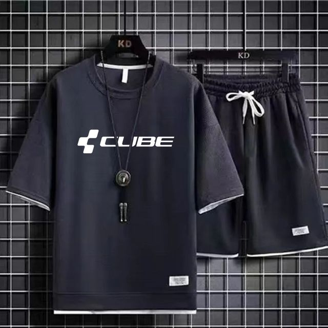 Одежда cube. Кубик одежда. куб для одежды. clothes cube ff1. куб для одежды в магазине.