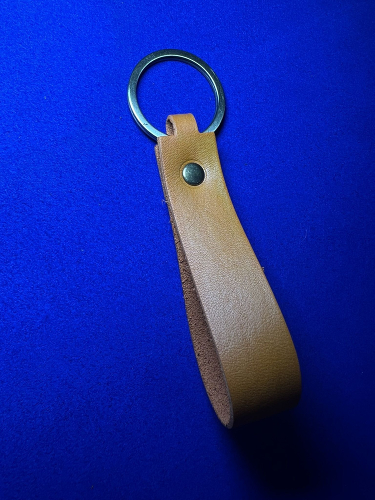 Брелок кожаный (из натуральной кожи) цвета дуб, матовый лак с фурнитурой цвета никель для ключей, сумки, #1