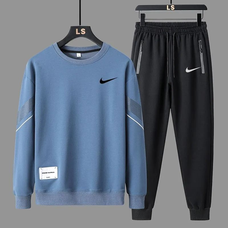 Костюм спортивный Nike #1