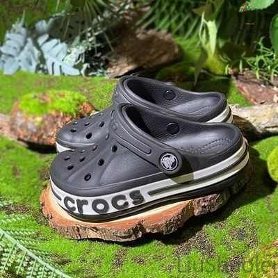 Crocs 37 store