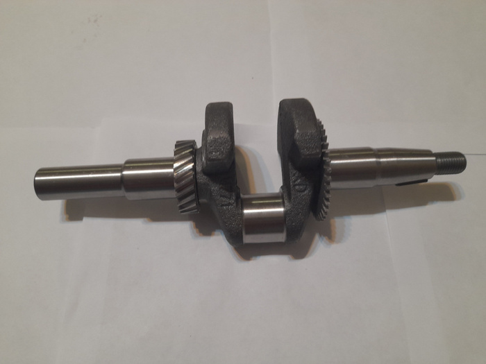 Коленвал для двигателя типа Lifan 168F, 170F, Honda GX200 (под шпонку