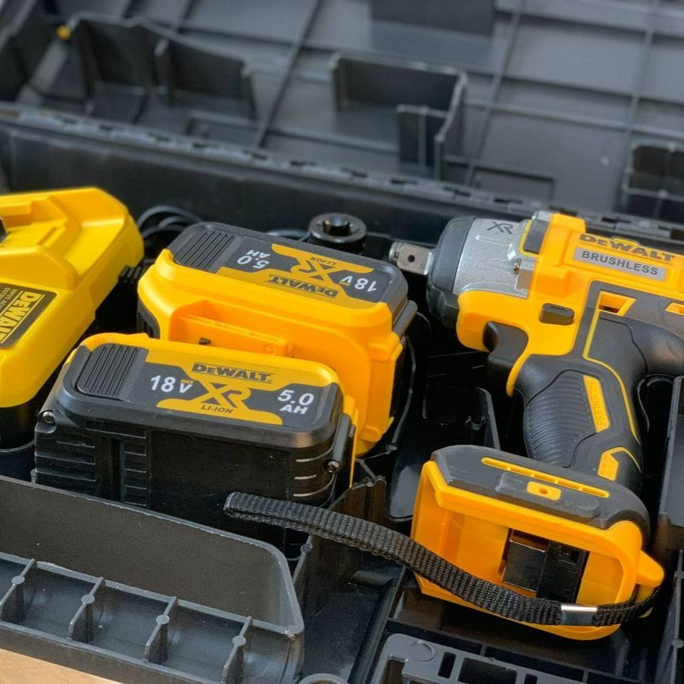 Dewalt xr 18v. Dewalt xr 18v