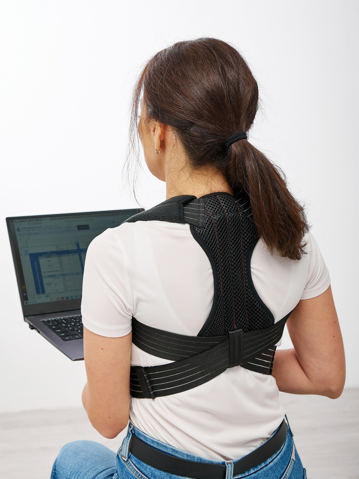 Корректор осанки ортопедический, корсет для спины,универсальный женский ...