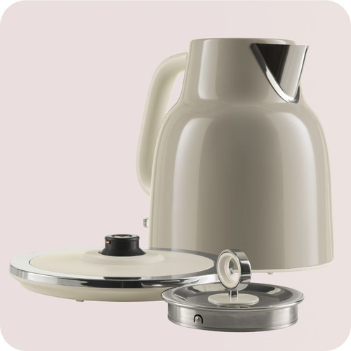 Әйелдердің іш киімімен жұлқылау