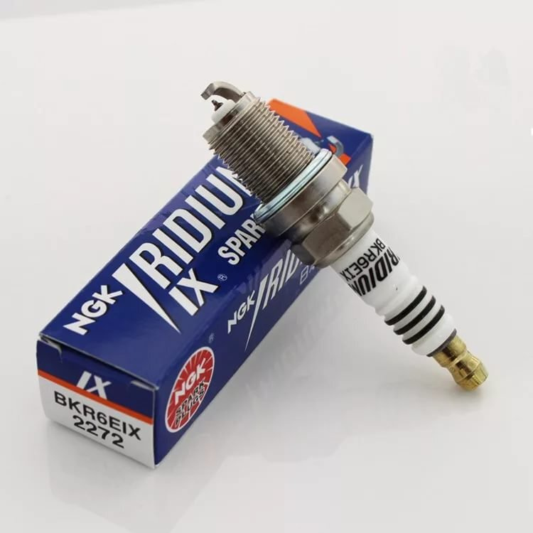 Свеча зажигания NGK BKR6EIX - купить по выгодным ценам в интернет ...