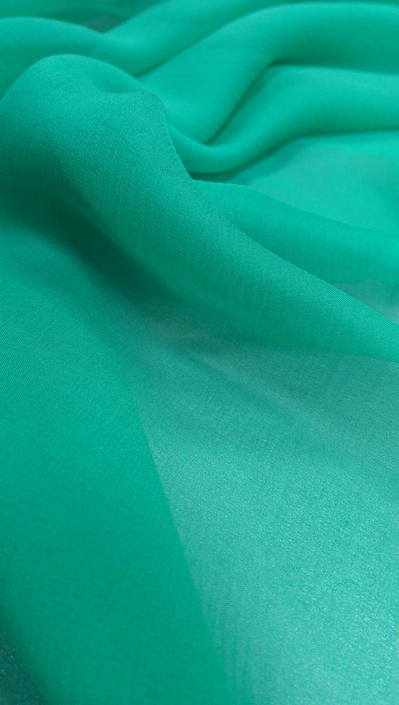 Ткань Крэш-шифон светло-изумрудного цвета Италия - купить с доставкой ...