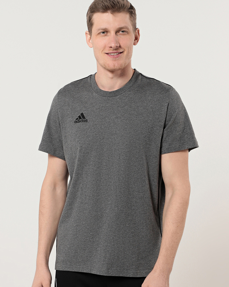 Футболка adidas, размер 46, 44, цвет серый - купить по выгодной цене в  интернет-магазине OZON