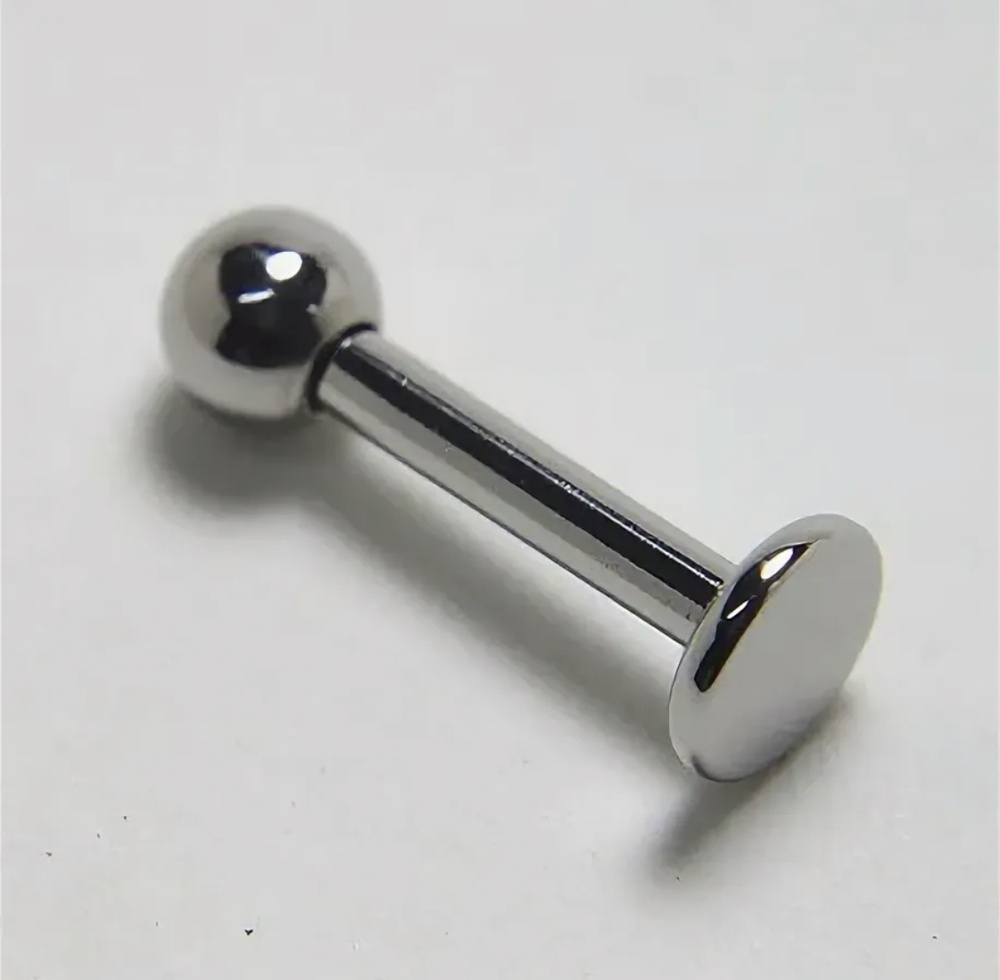 Cute Ear Piercing Ideas panosundaki Pin