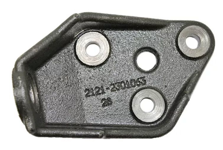 Кронштейн редуктора переднего моста (левый) ВАЗ LADA Niva/Нива 2121 ...