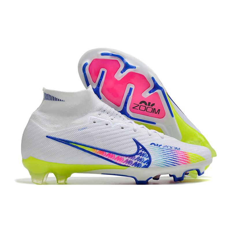 New nike football boots deals