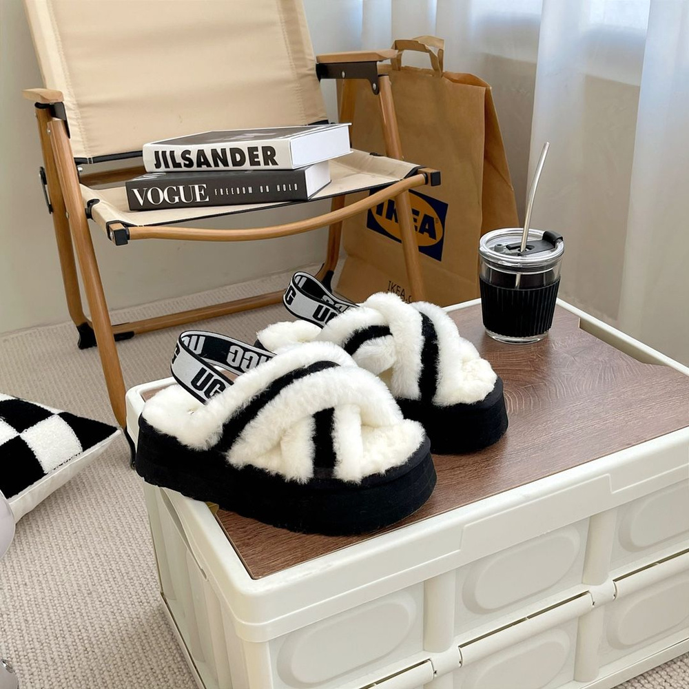 Сандалии UGG #1