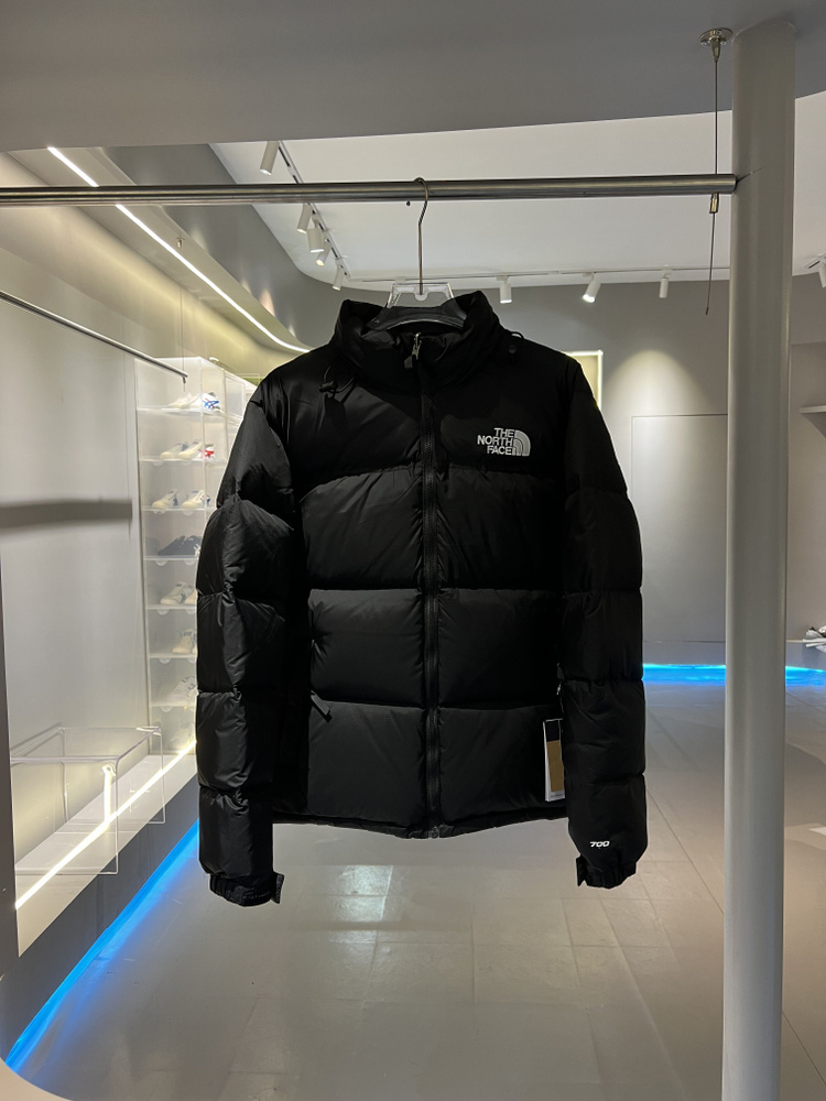 Пальто пуховое The North Face M 1996 Retro Nuptse Jacket #1