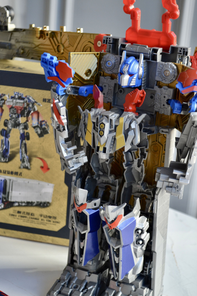 Детская игрушка Большой Оптимус Прайм с прицепом вагоном Optimus Praim ...