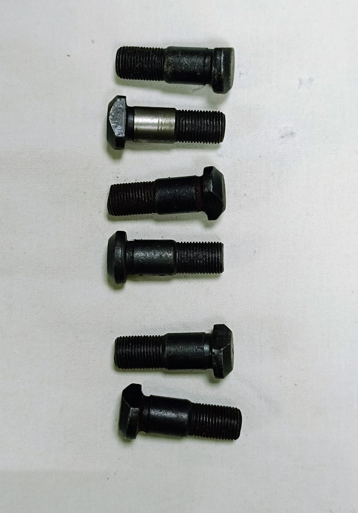 Болт маховика дв. 402 Волга-2410,31029,3110, ГАЗель, УАЗ, ГАЗ-53 М11х1 ...